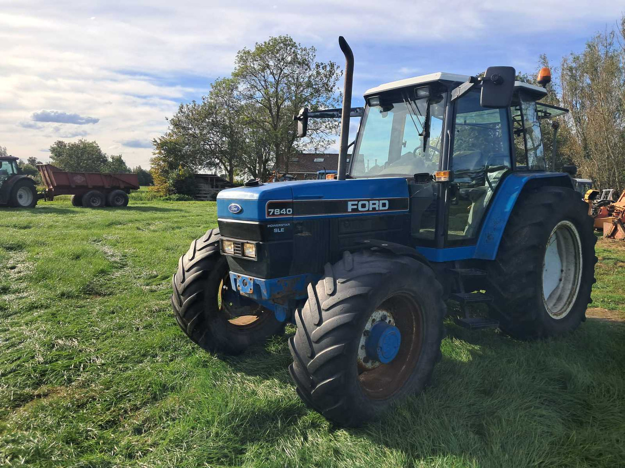 Ford 7840 - Tracteur agricole: photos 1 Ford 7840 - Tracteur agricole: photos 1