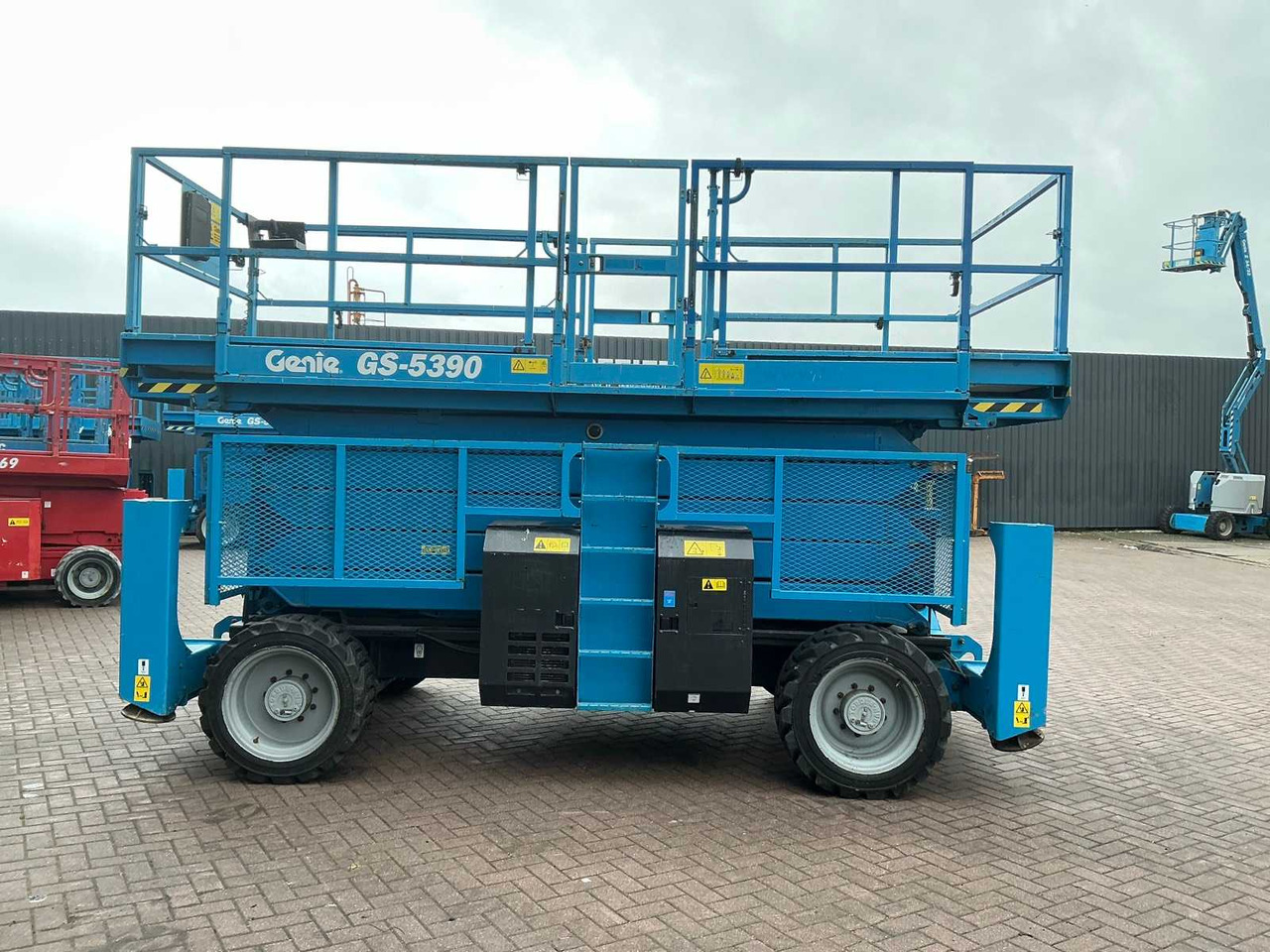 Genie GS-5390 - Nacelle: photos 4 Genie GS-5390 - Nacelle: photos 4