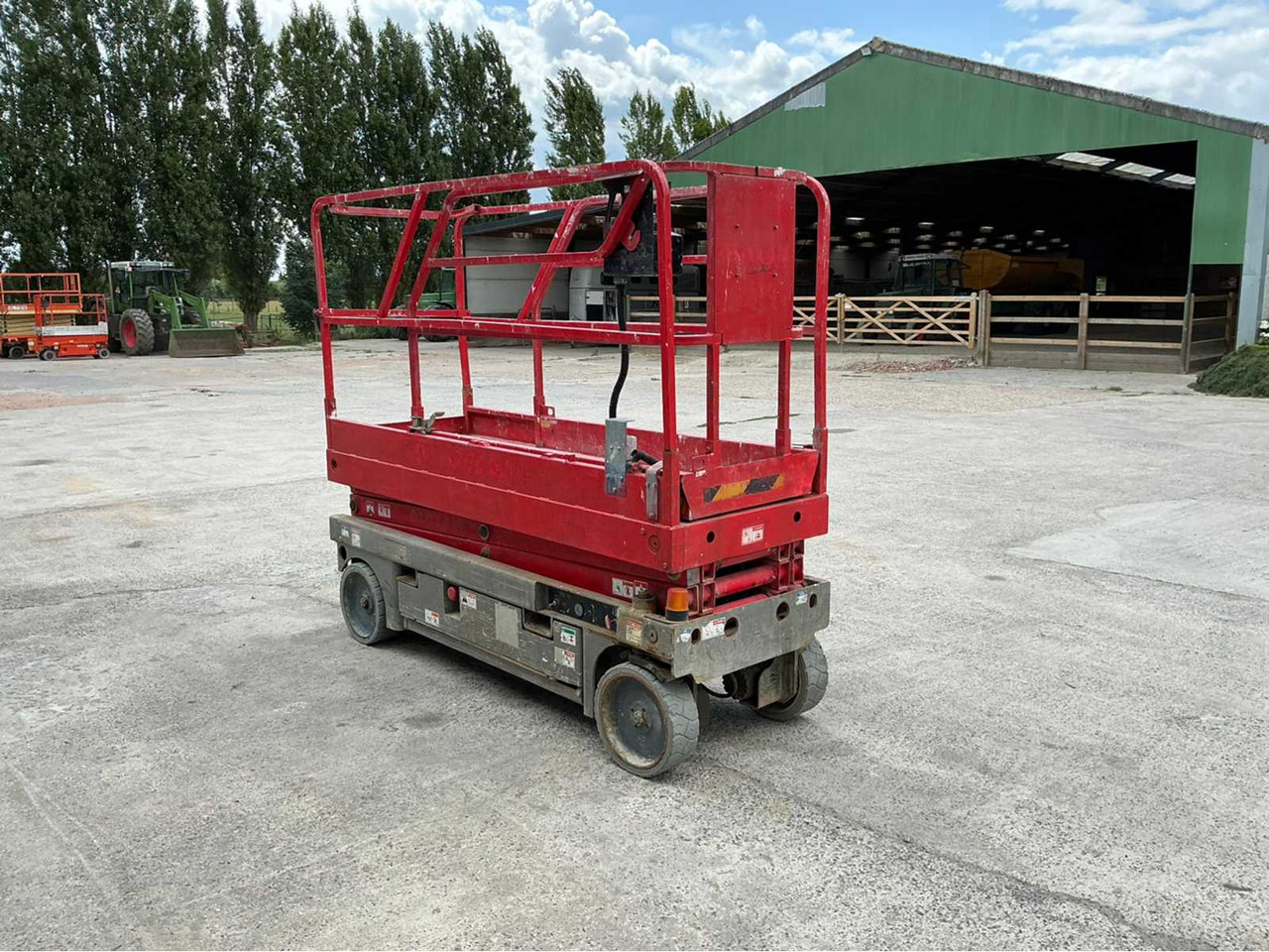 Haulotte Compact 8 - Nacelle: photos 3 Haulotte Compact 8 - Nacelle: photos 3