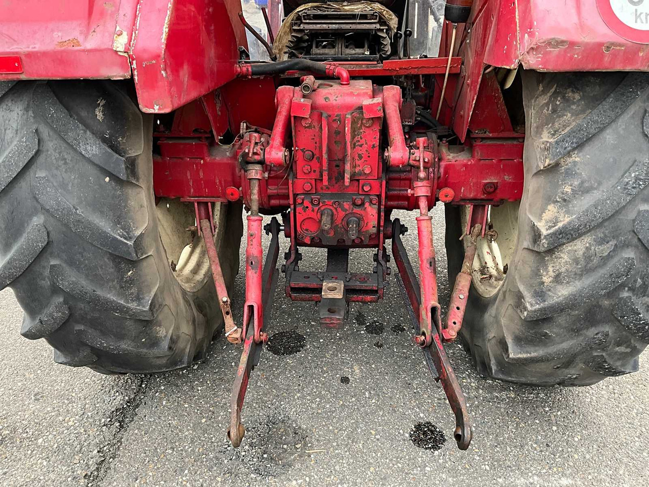 Tracteur agricole International 844AS: photos 22 Tracteur agricole International 844AS: photos 22