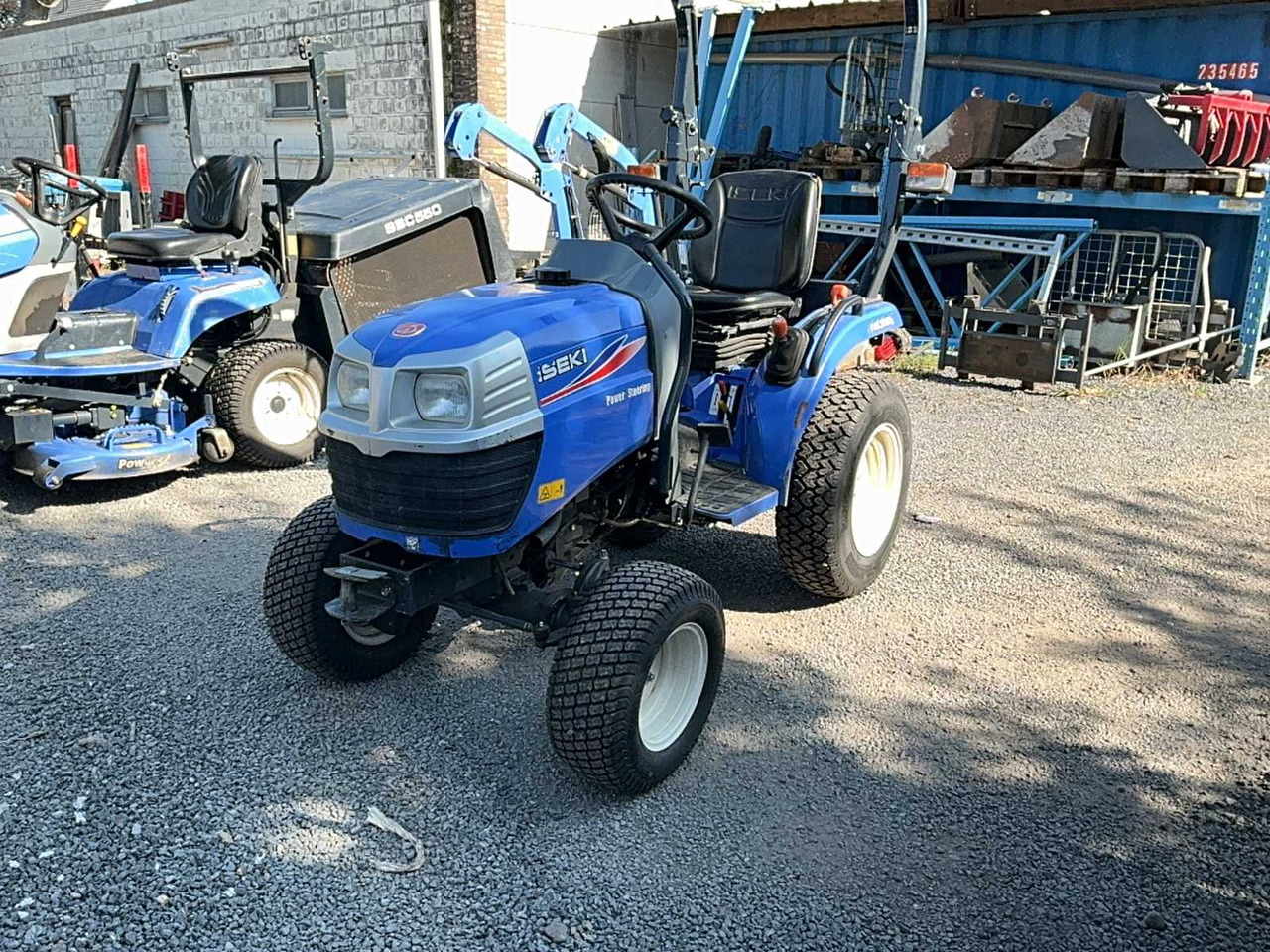 Iseki TM3185 - Micro tracteur: photos 1 Iseki TM3185 - Micro tracteur: photos 1