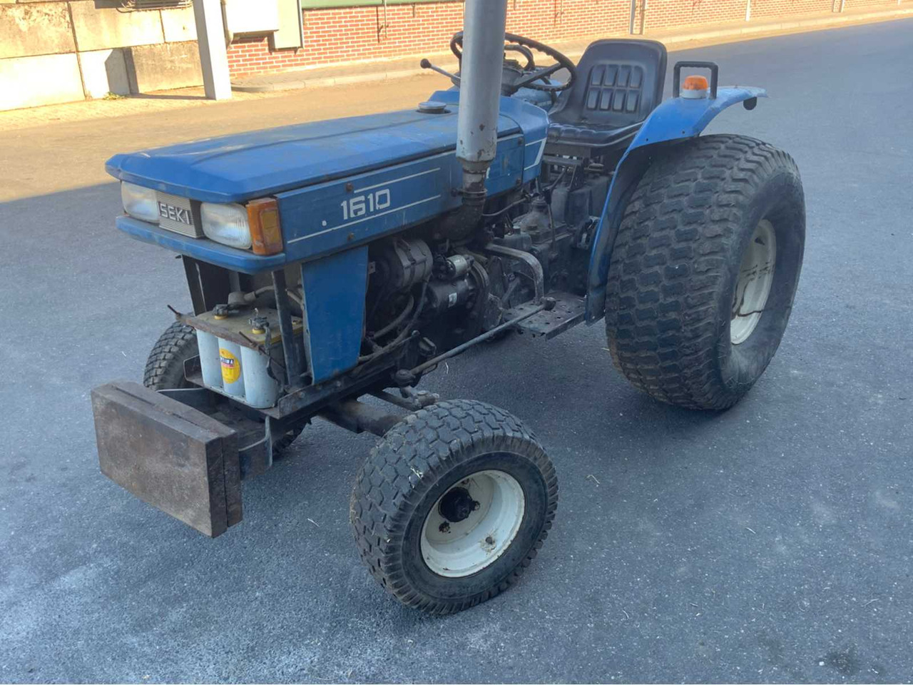 Iseki TS1610 - Micro tracteur: photos 2 Iseki TS1610 - Micro tracteur: photos 2