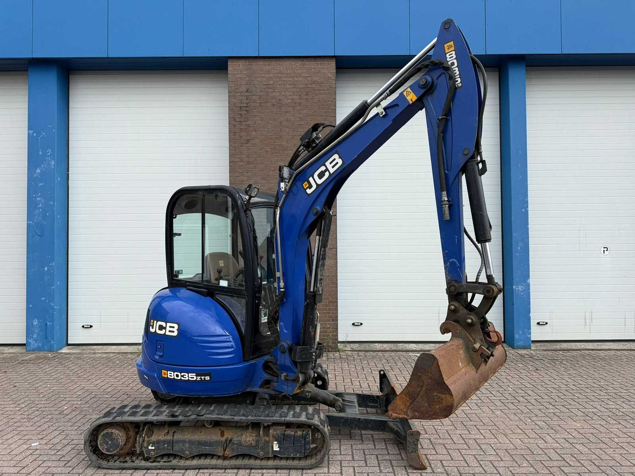 JCB - 8035 ZTS 3.5 TONS RUPSKRAAN - TRACKED EXCAVATOR - 2018 - Pelle: photos 1 JCB - 8035 ZTS 3.5 TONS RUPSKRAAN - TRACKED EXCAVATOR - 2018 - Pelle: photos 1