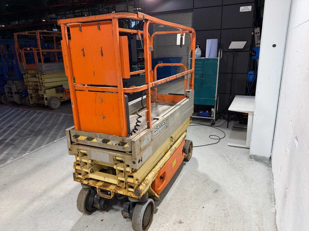 JLG - 2013 - 1930ES - AERIAL PLATFORM - Nacelle: photos 4 JLG - 2013 - 1930ES - AERIAL PLATFORM - Nacelle: photos 4