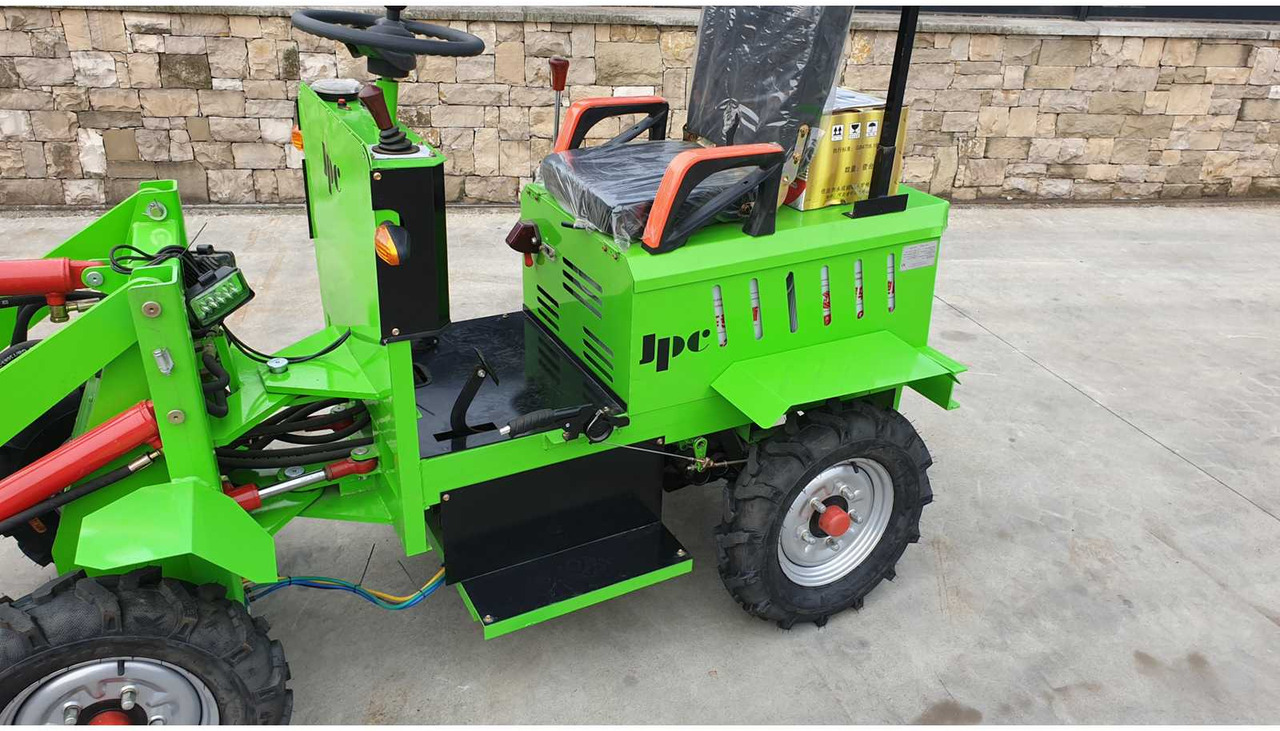 JPC ME18 4X4 WHEEL LOADER - Chargeuse sur pneus: photos 5 JPC ME18 4X4 WHEEL LOADER - Chargeuse sur pneus: photos 5