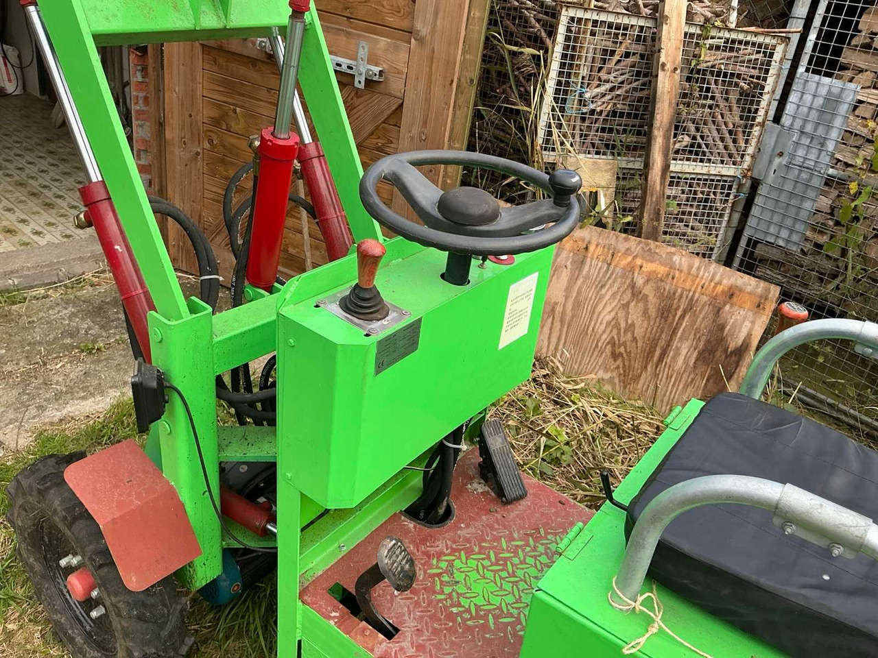 Chargeuse sur pneus JPC ME18 SHOVEL: photos 18