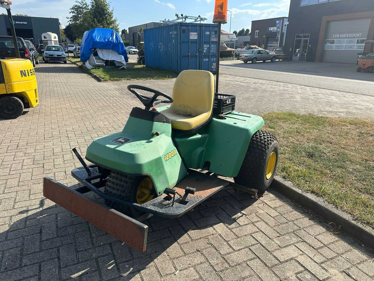 John Deere 1200 a - Motofaucheuse: photos 1 John Deere 1200 a - Motofaucheuse: photos 1