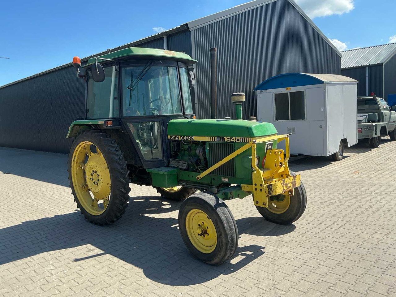 John Deere 1640 Synchron - Tracteur agricole: photos 2 John Deere 1640 Synchron - Tracteur agricole: photos 2