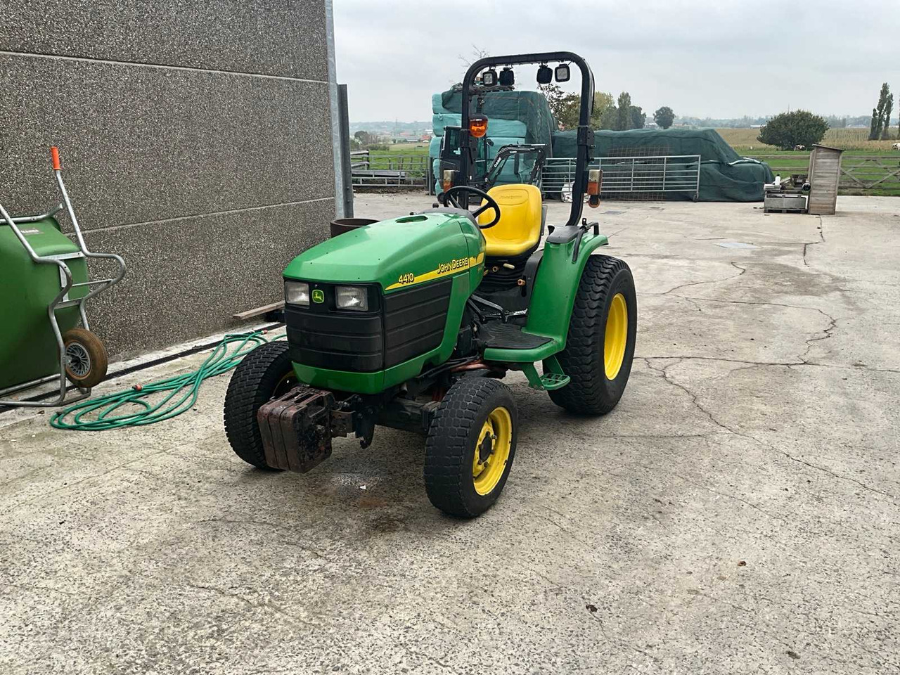 John Deere 4410 - Micro tracteur: photos 1 John Deere 4410 - Micro tracteur: photos 1