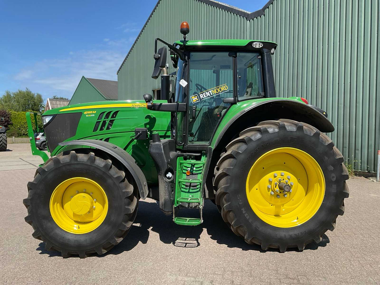 John Deere 6195M - Tracteur agricole: photos 2 John Deere 6195M - Tracteur agricole: photos 2