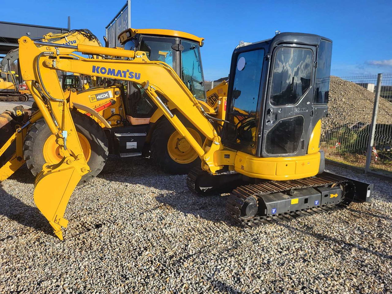 KOMATSU PC 35 - Mini pelle: photos 3 KOMATSU PC 35 - Mini pelle: photos 3