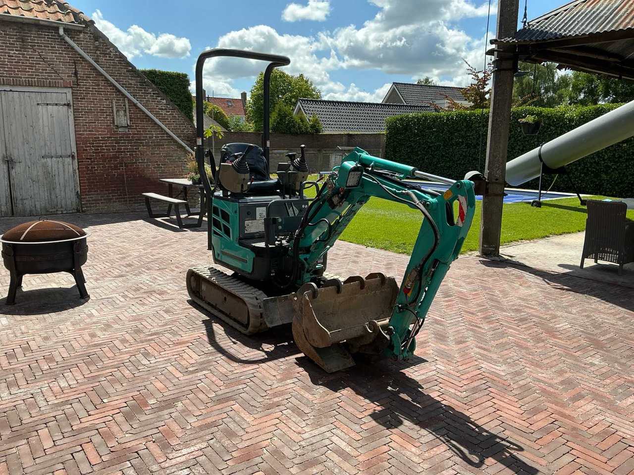 Kobelco SK10SR-2 - Mini pelle: photos 3 Kobelco SK10SR-2 - Mini pelle: photos 3