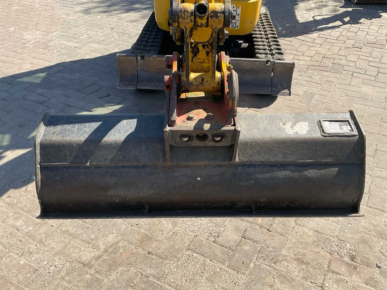 Komatsu Excabator/PC16 R 3Hs - Pelle sur chenille: photos 4 Komatsu Excabator/PC16 R 3Hs - Pelle sur chenille: photos 4
