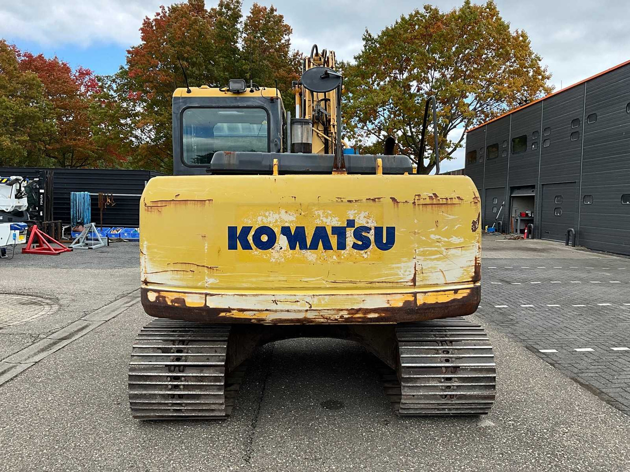 Komatsu PC130-7 - Pelle sur chenille: photos 4 Komatsu PC130-7 - Pelle sur chenille: photos 4