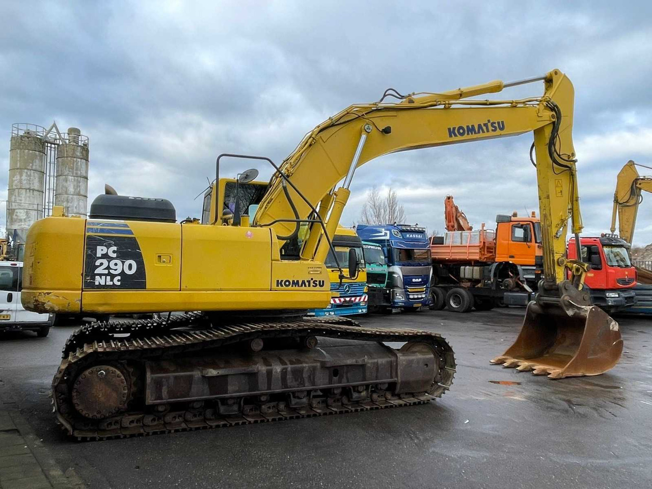Komatsu PC290NLC - Pelle sur chenille: photos 1 Komatsu PC290NLC - Pelle sur chenille: photos 1