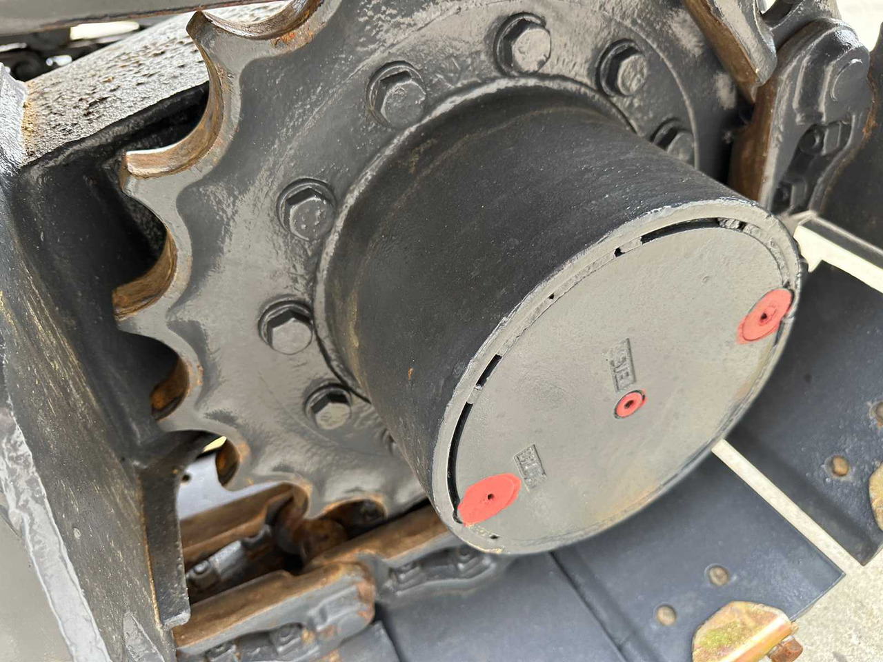 Pelle sur chenille Komatsu PC56-7: photos 16