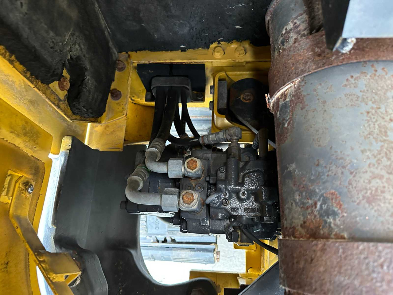 Pelle sur chenille Komatsu PC56-7: photos 27