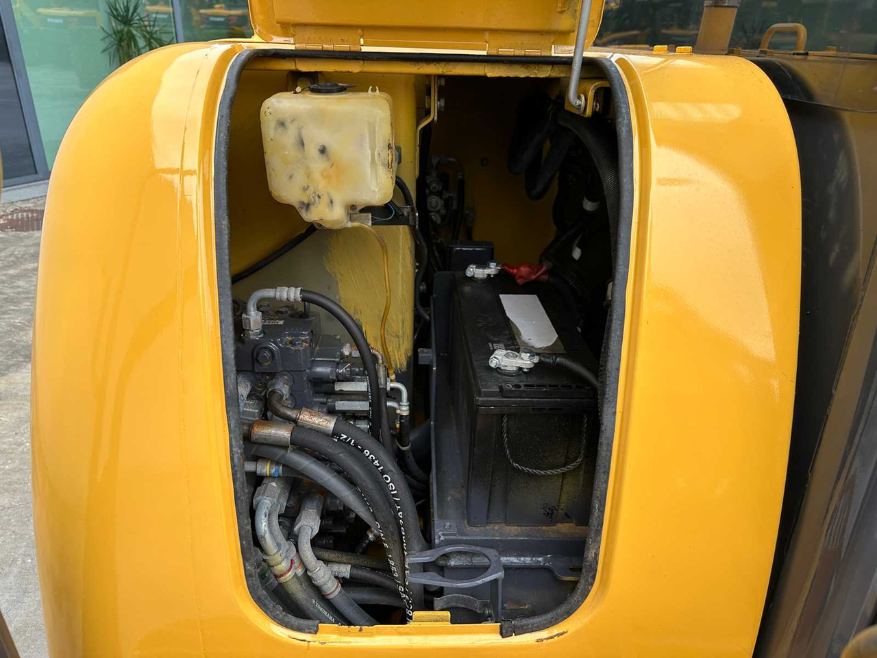 Pelle sur chenille Komatsu PC56-7: photos 18
