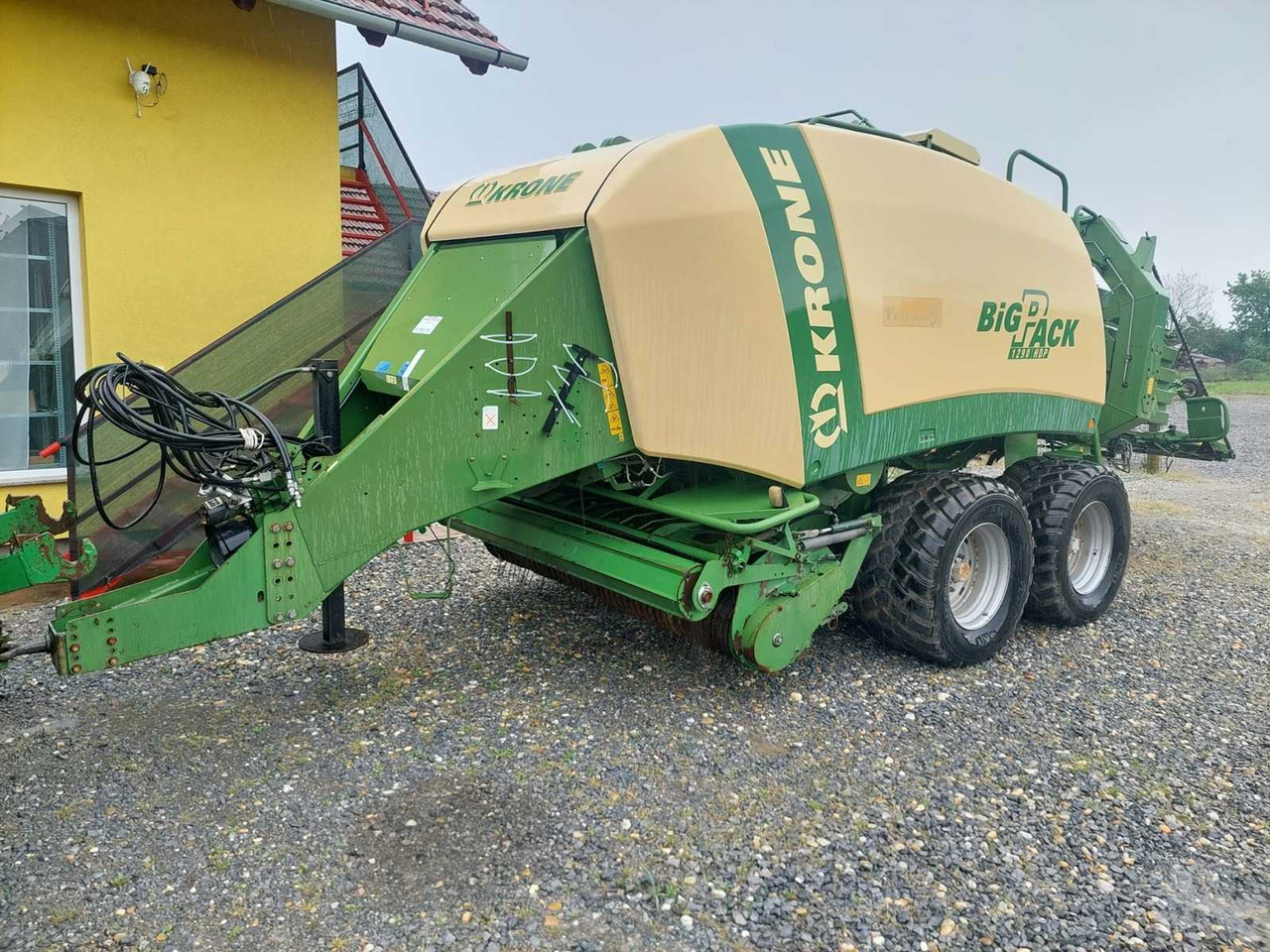 Krone Big Pack 1290 HDP - Presse à balles cubiques: photos 2 Krone Big Pack 1290 HDP - Presse à balles cubiques: photos 2