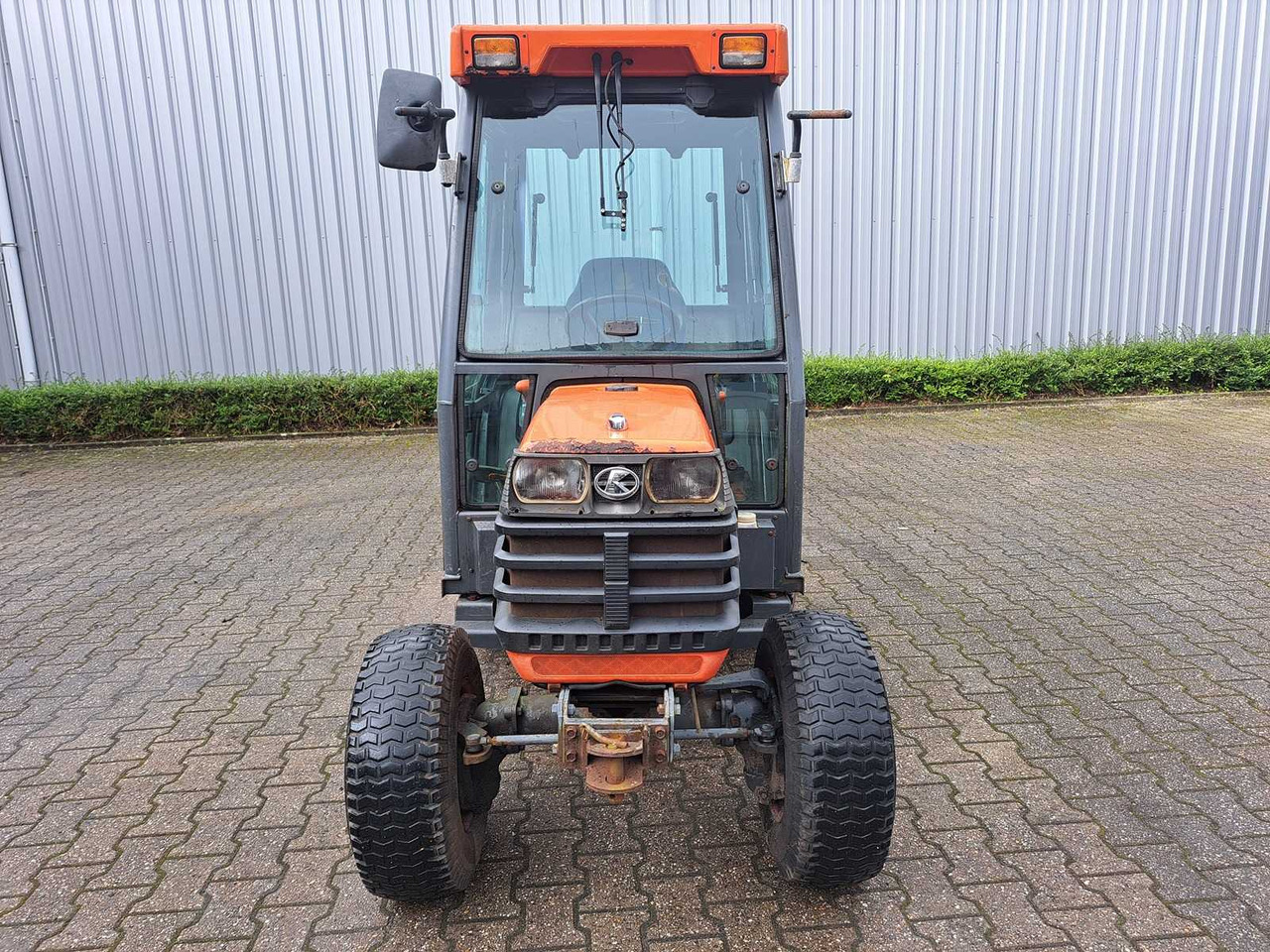 Kubota B2410 - Micro tracteur: photos 2 Kubota B2410 - Micro tracteur: photos 2
