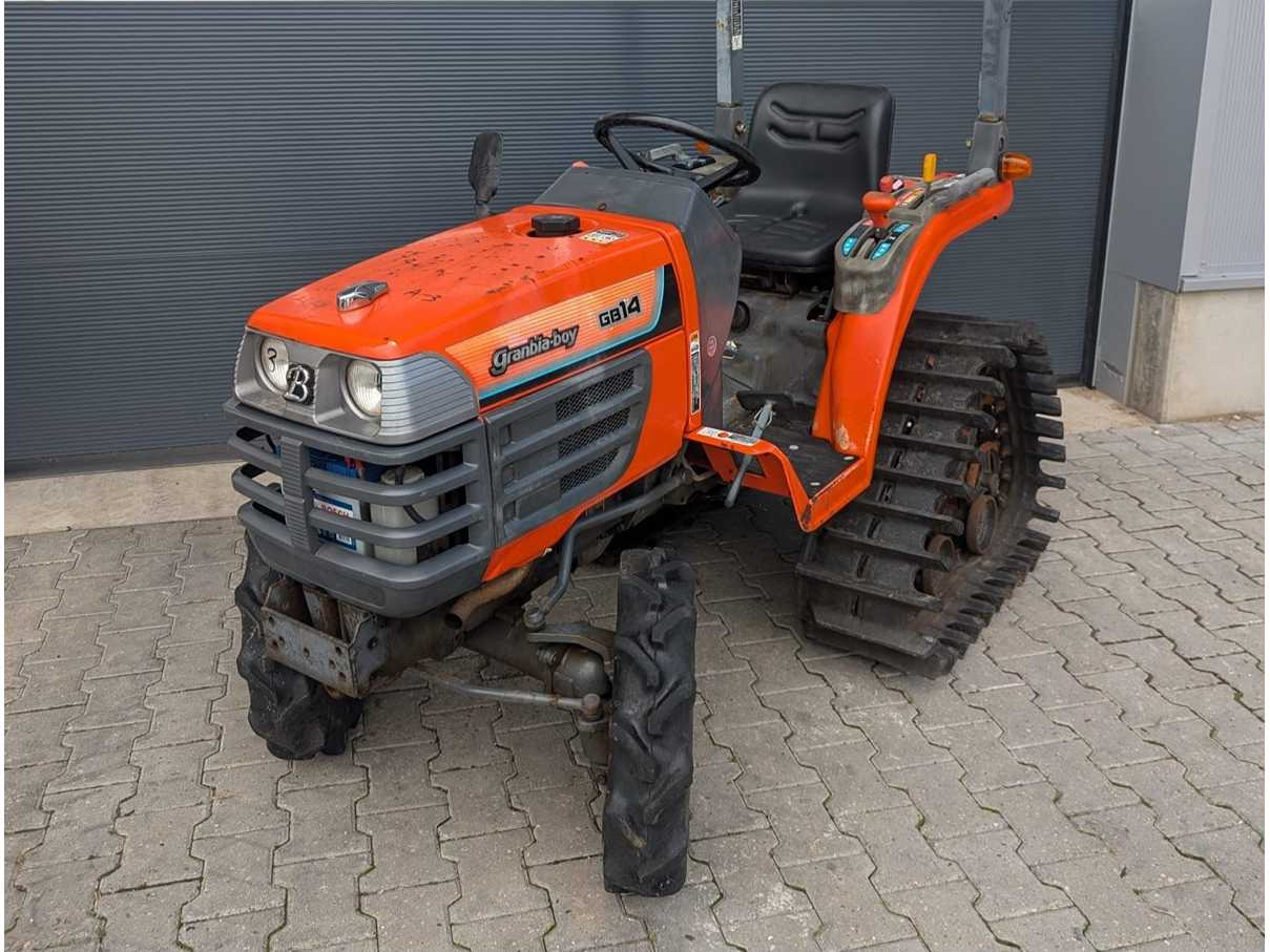 Kubota GB14 - Tracteur communal: photos 1 Kubota GB14 - Tracteur communal: photos 1