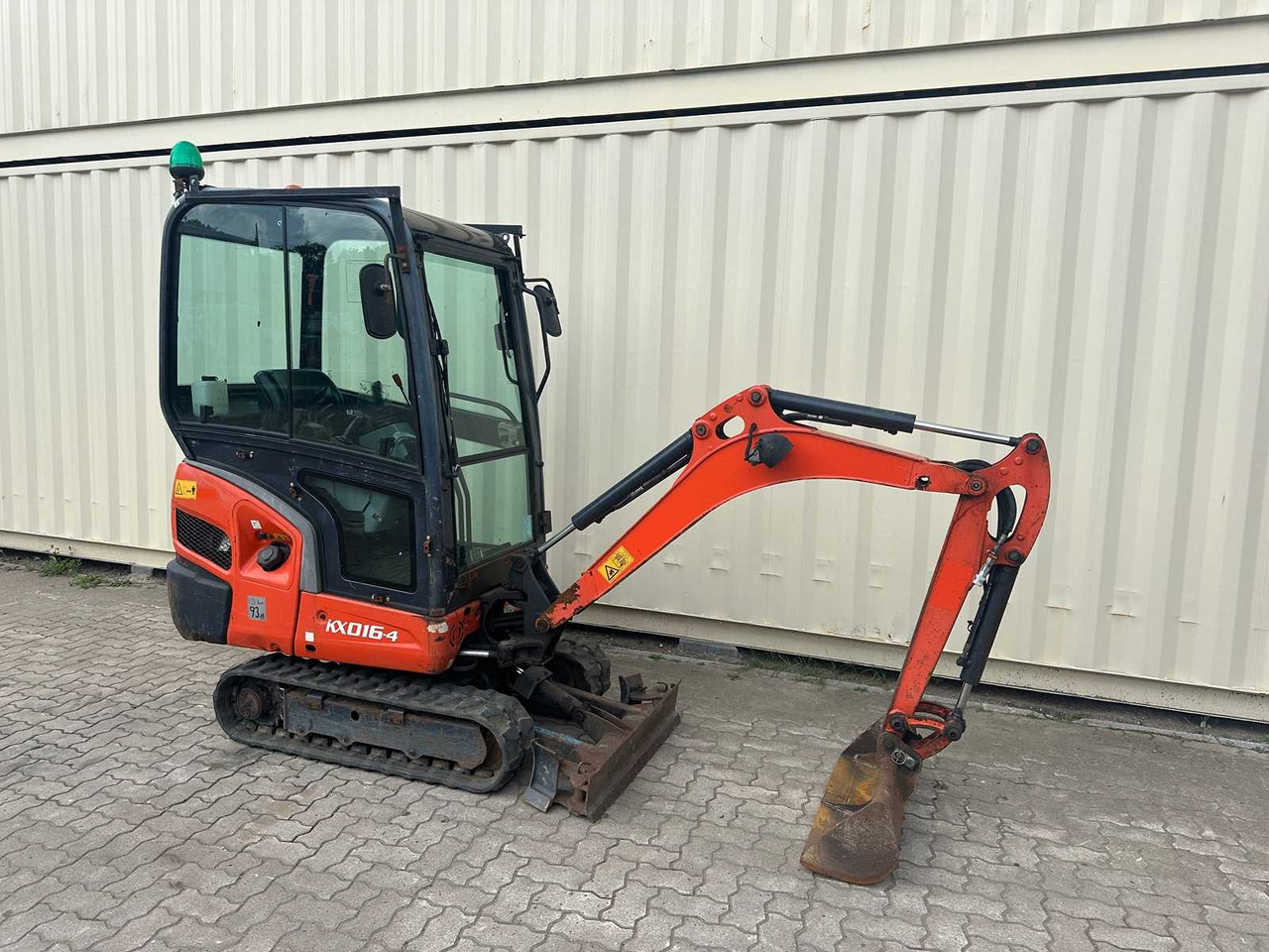 Kubota KX016-4 - Mini pelle: photos 1 Kubota KX016-4 - Mini pelle: photos 1