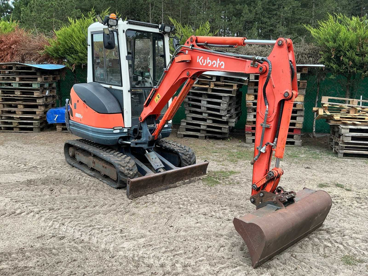 Kubota KX61-3 - Mini pelle: photos 2 Kubota KX61-3 - Mini pelle: photos 2