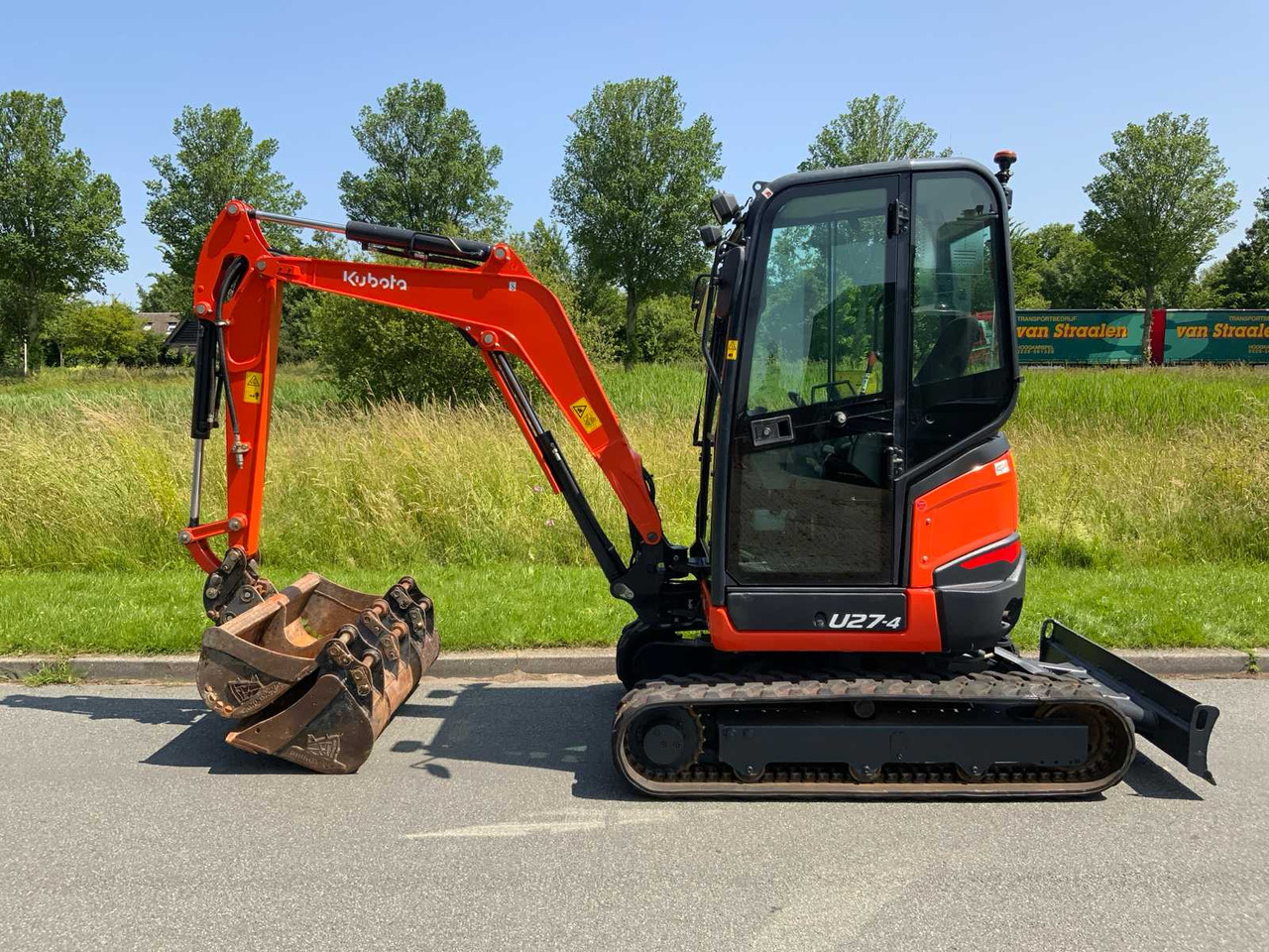 Kubota U27-4 - Mini pelle: photos 4 Kubota U27-4 - Mini pelle: photos 4