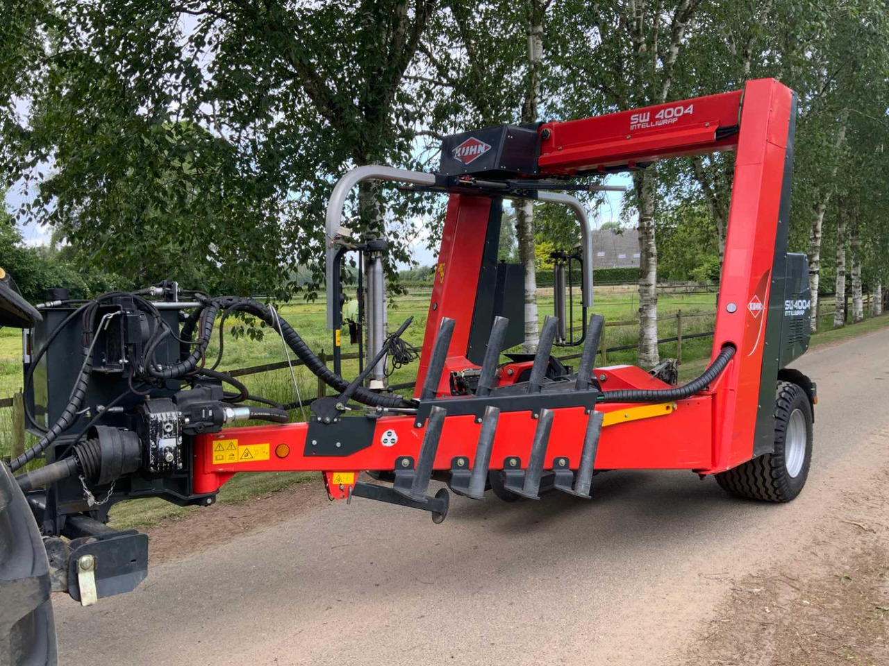 Kuhn SW 4004 intelliwrap - Enrubanneuse: photos 4 Kuhn SW 4004 intelliwrap - Enrubanneuse: photos 4