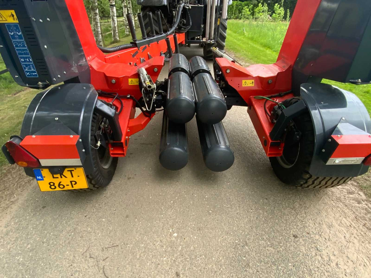 Kuhn SW 4004 intelliwrap - Enrubanneuse: photos 5 Kuhn SW 4004 intelliwrap - Enrubanneuse: photos 5