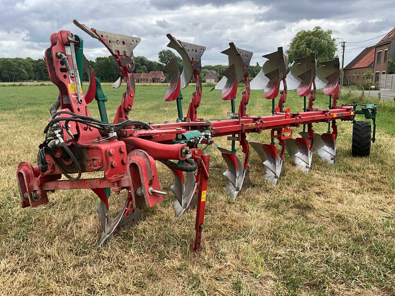 Kverneland KKLS-85-200 - Charrue: photos 1 Kverneland KKLS-85-200 - Charrue: photos 1