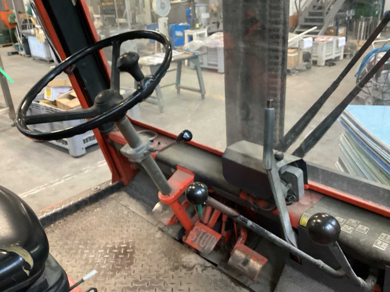 Chariot élévateur LINDE H70 FORKLIFTS: photos 9