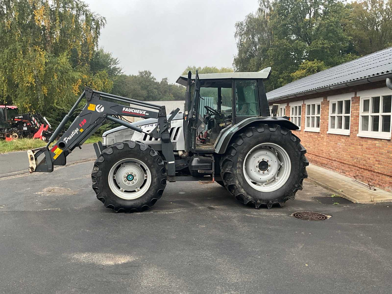 Lamborghini 1300 DT Premium - Tracteur agricole: photos 2 Lamborghini 1300 DT Premium - Tracteur agricole: photos 2