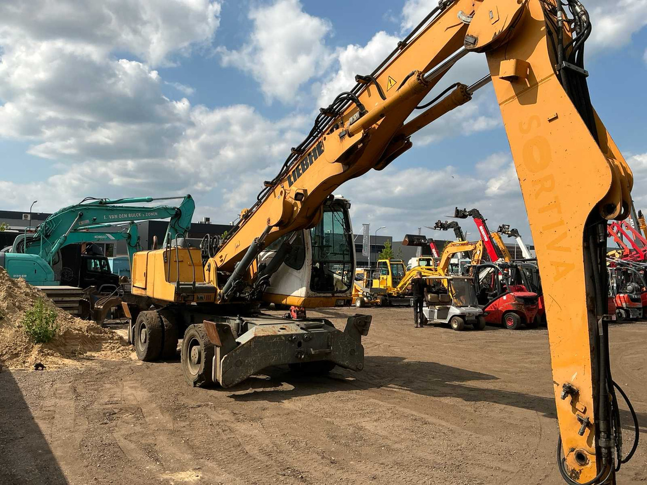 Liebherr A904C litronic - Grue mobile: photos 3 Liebherr A904C litronic - Grue mobile: photos 3