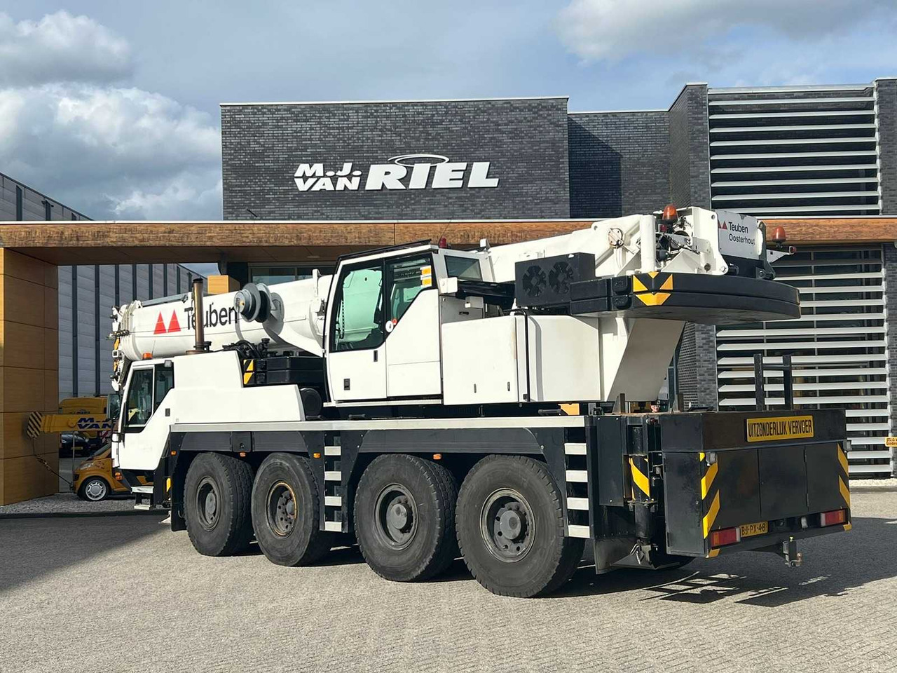 Liebherr LTM1060/2 - Grue: photos 2 Liebherr LTM1060/2 - Grue: photos 2