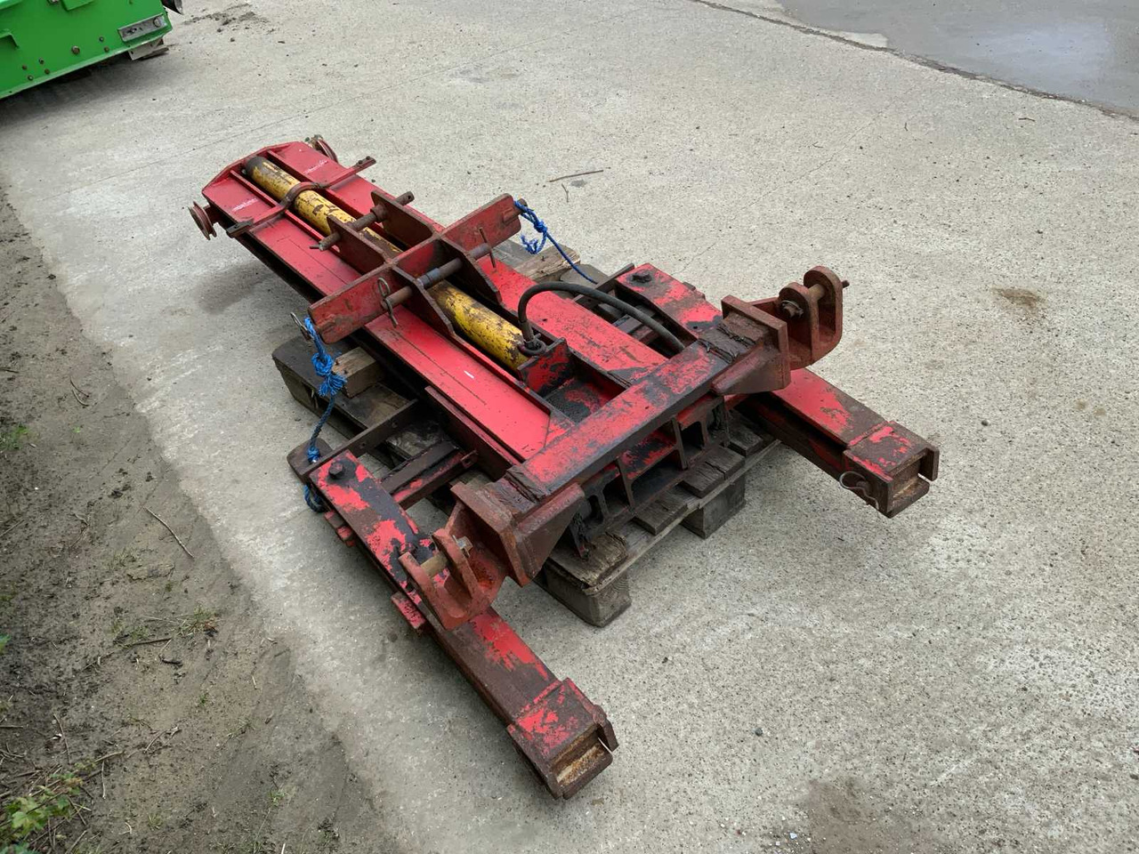 Lifting mast - Chargeur frontal pour tracteur: photos 4 Lifting mast - Chargeur frontal pour tracteur: photos 4