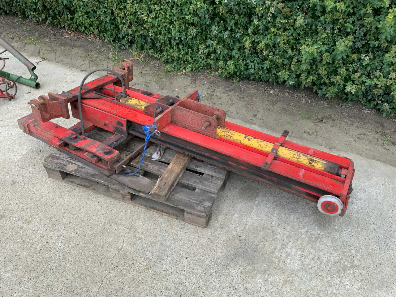 Lifting mast - Chargeur frontal pour tracteur: photos 1 Lifting mast - Chargeur frontal pour tracteur: photos 1
