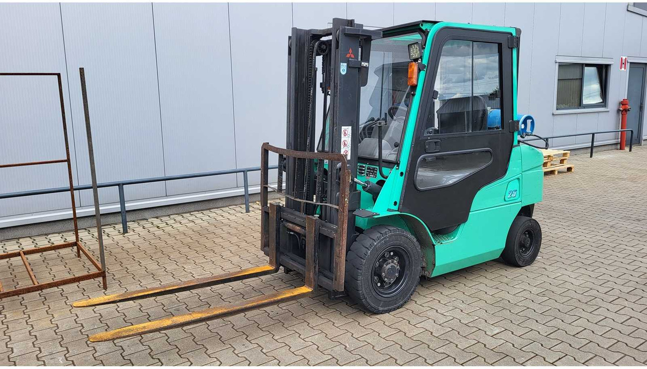 MITSUBISHI - FG25NT - FORKLIFT TRUCKS - 2014 - Chariot élévateur: photos 2 MITSUBISHI - FG25NT - FORKLIFT TRUCKS - 2014 - Chariot élévateur: photos 2