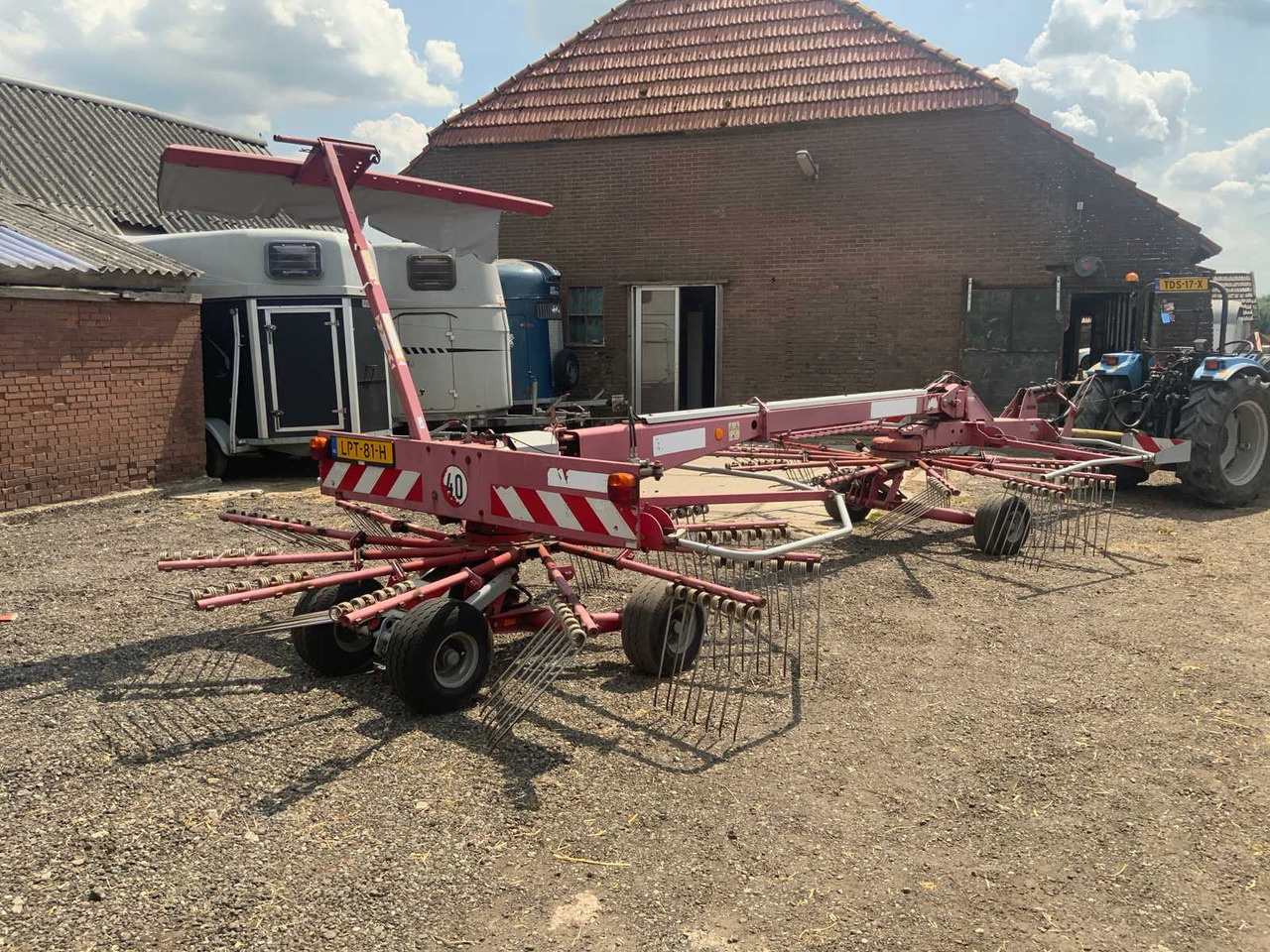Stoll R1405S - Machine agricole: photos 1 Stoll R1405S - Machine agricole: photos 1