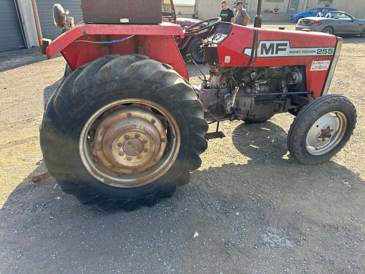 Massey Ferguson MF 255 - Tracteur agricole: photos 3 Massey Ferguson MF 255 - Tracteur agricole: photos 3