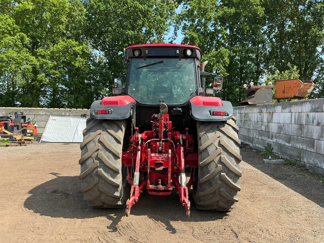 McCormick XTX215 - Tracteur agricole: photos 4 McCormick XTX215 - Tracteur agricole: photos 4