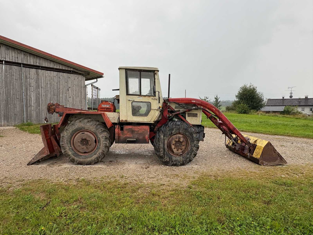 Mercedes-Benz / Huttner Spezialtraktor mit Frontlader und Rückewinde - Tracteur communal: photos 4 Mercedes-Benz / Huttner Spezialtraktor mit Frontlader und Rückewinde - Tracteur communal: photos 4