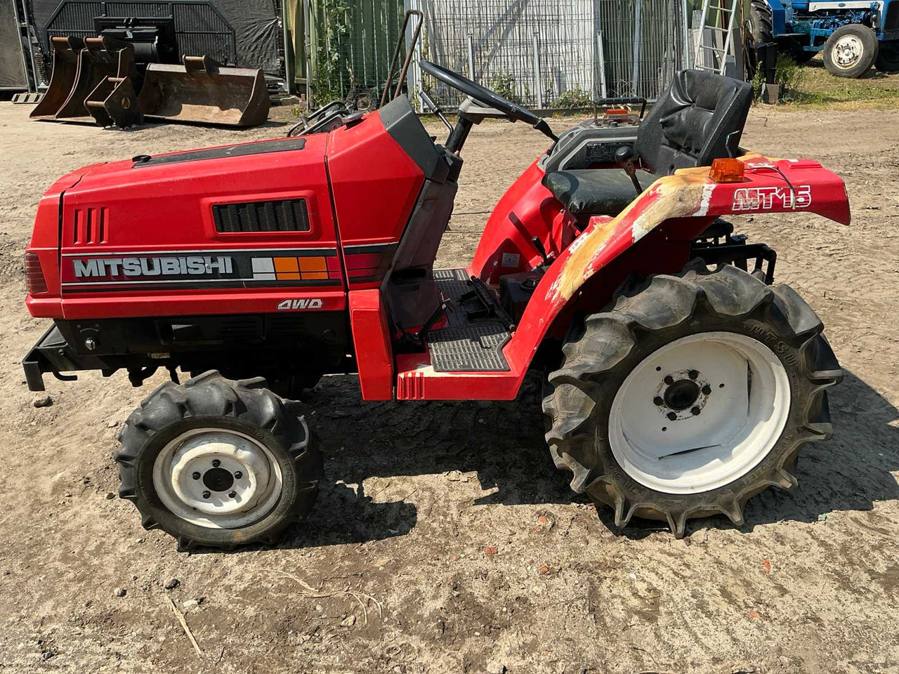 Mitsubishi MT15 - Micro tracteur: photos 2 Mitsubishi MT15 - Micro tracteur: photos 2