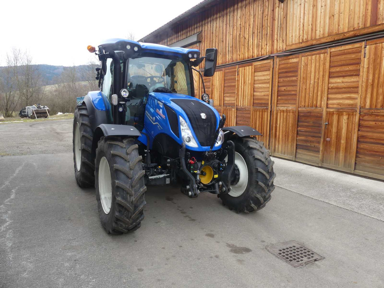 NEW HOLLAND T5.110 DC - Tracteur agricole: photos 4 NEW HOLLAND T5.110 DC - Tracteur agricole: photos 4