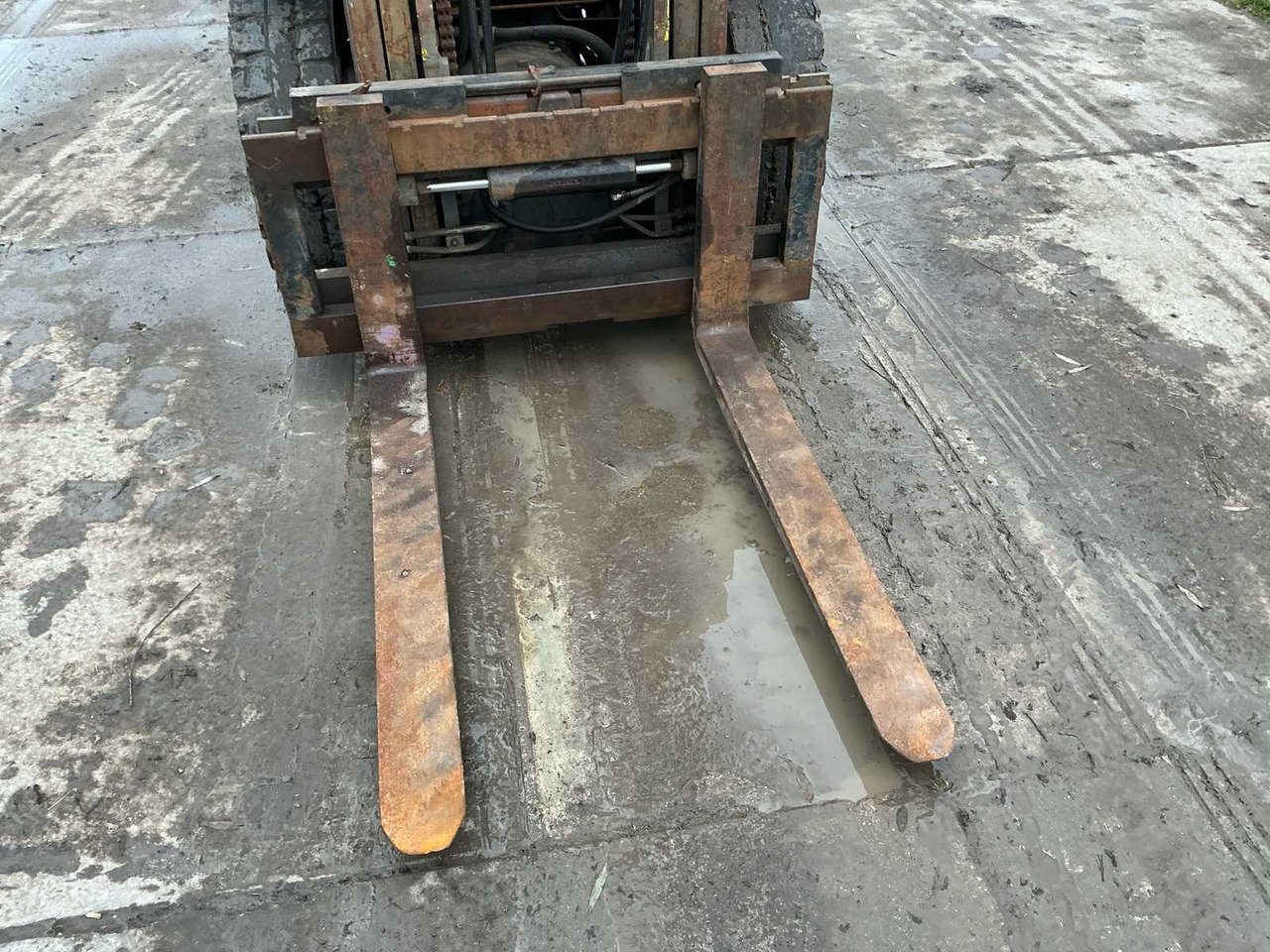 Chariot élévateur NISSAN BF03A40 FORKLIFT: photos 11