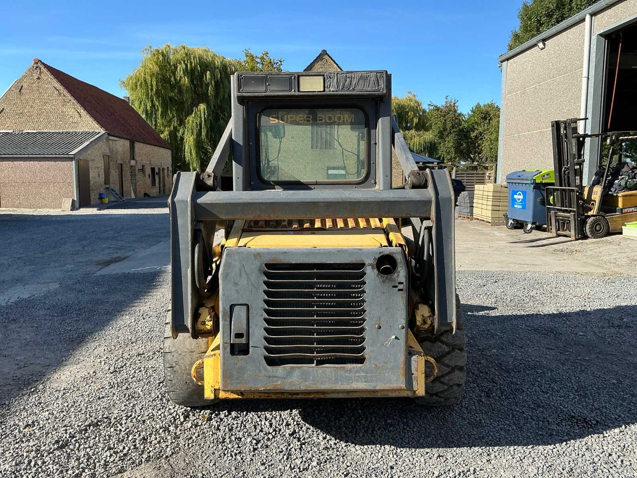 New Holland S170 - Mini chargeuse: photos 4 New Holland S170 - Mini chargeuse: photos 4