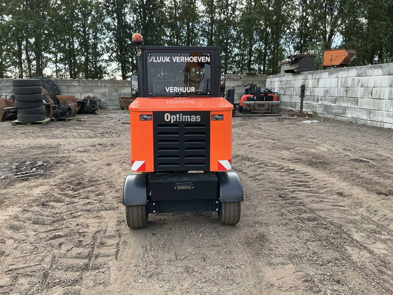 Optimas P22 Pacer - Chargeuse sur pneus: photos 4 Optimas P22 Pacer - Chargeuse sur pneus: photos 4