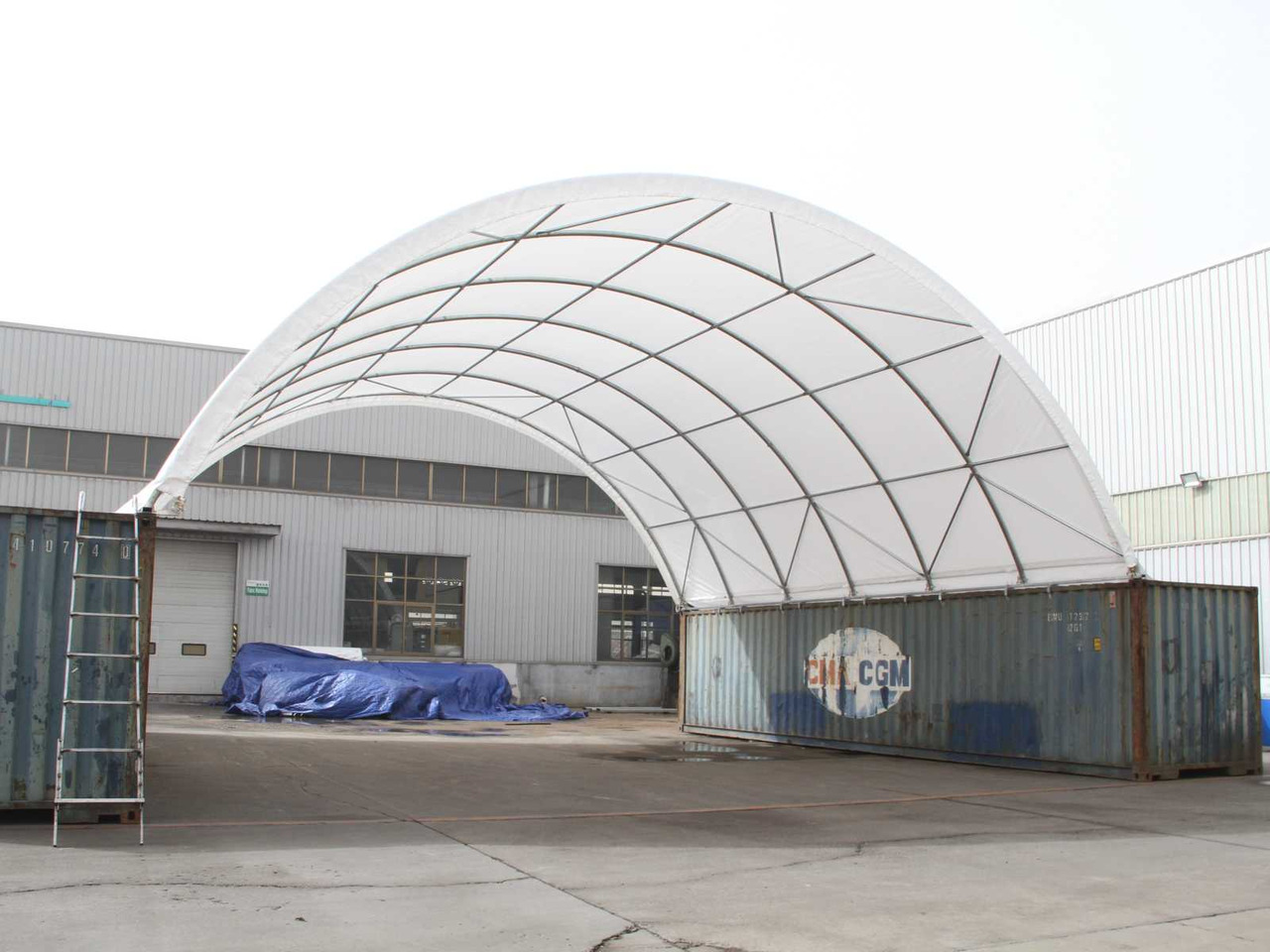 Rhino-Cross-Shelter C5040S 12x15,25x4,5 m - Cuve de stockage: photos 1 Rhino-Cross-Shelter C5040S 12x15,25x4,5 m - Cuve de stockage: photos 1
