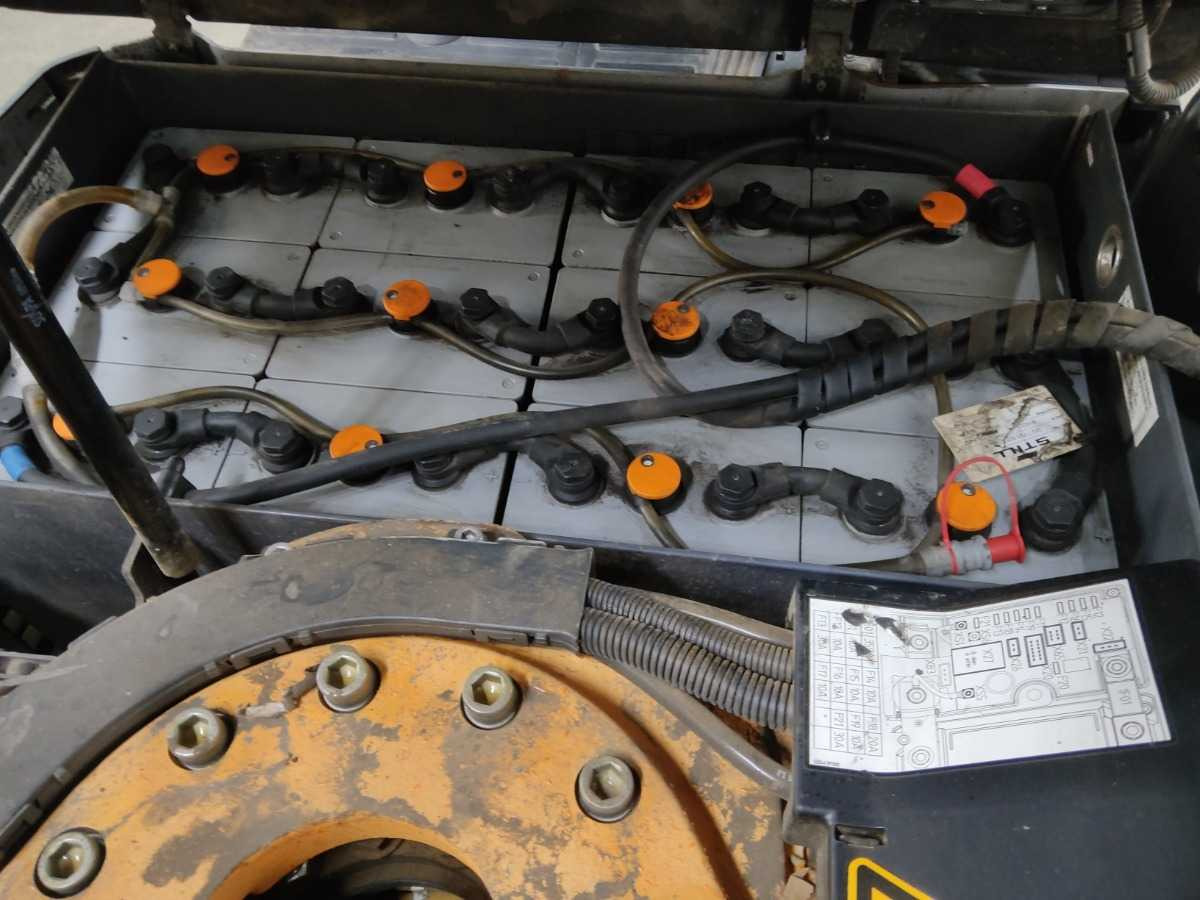 STILL RX50-13 FORKLIFT - Chariot élévateur: photos 4 STILL RX50-13 FORKLIFT - Chariot élévateur: photos 4