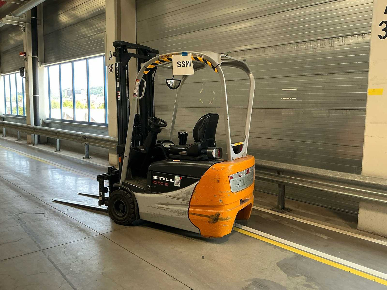 STILL - RX50-15 - FORKLIFT TRUCKS - 2005 - Chariot élévateur: photos 3 STILL - RX50-15 - FORKLIFT TRUCKS - 2005 - Chariot élévateur: photos 3